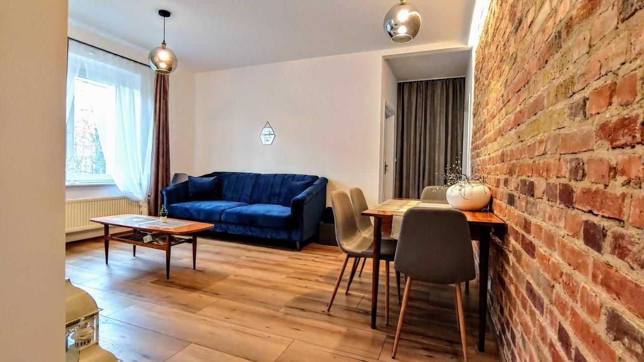Apartamento Apartament Chopin Gliwice Exterior foto